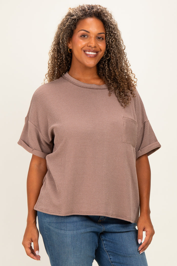 Mocha Plus Raised Rib Short Sleeve Front Pocket Maternity Top