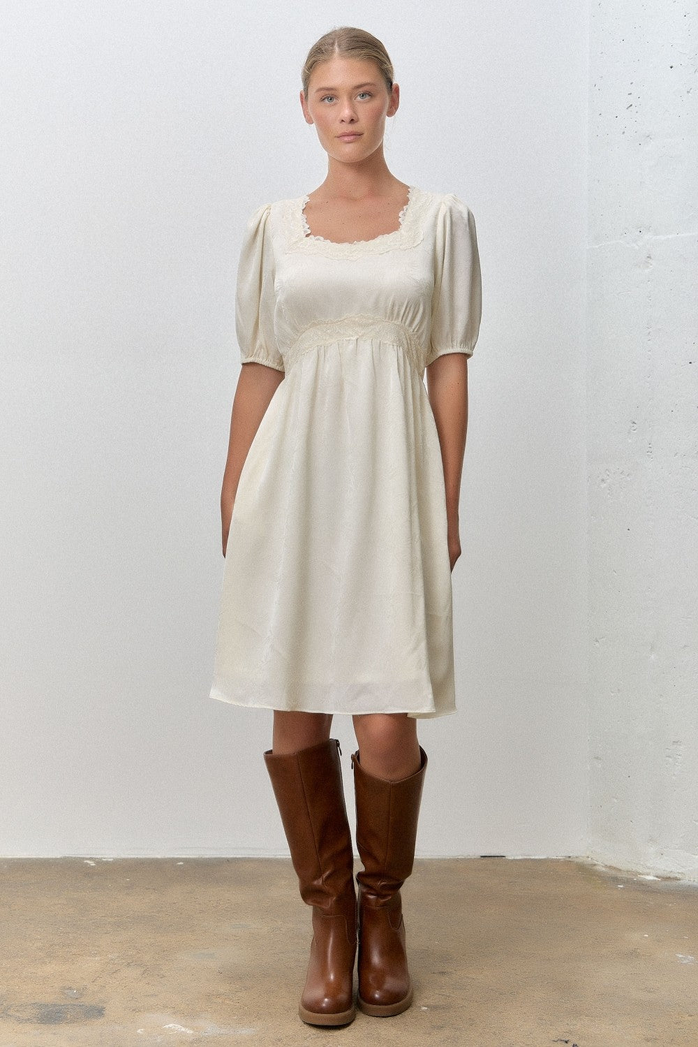 Cream Short Sleeve Lace Trim Dress