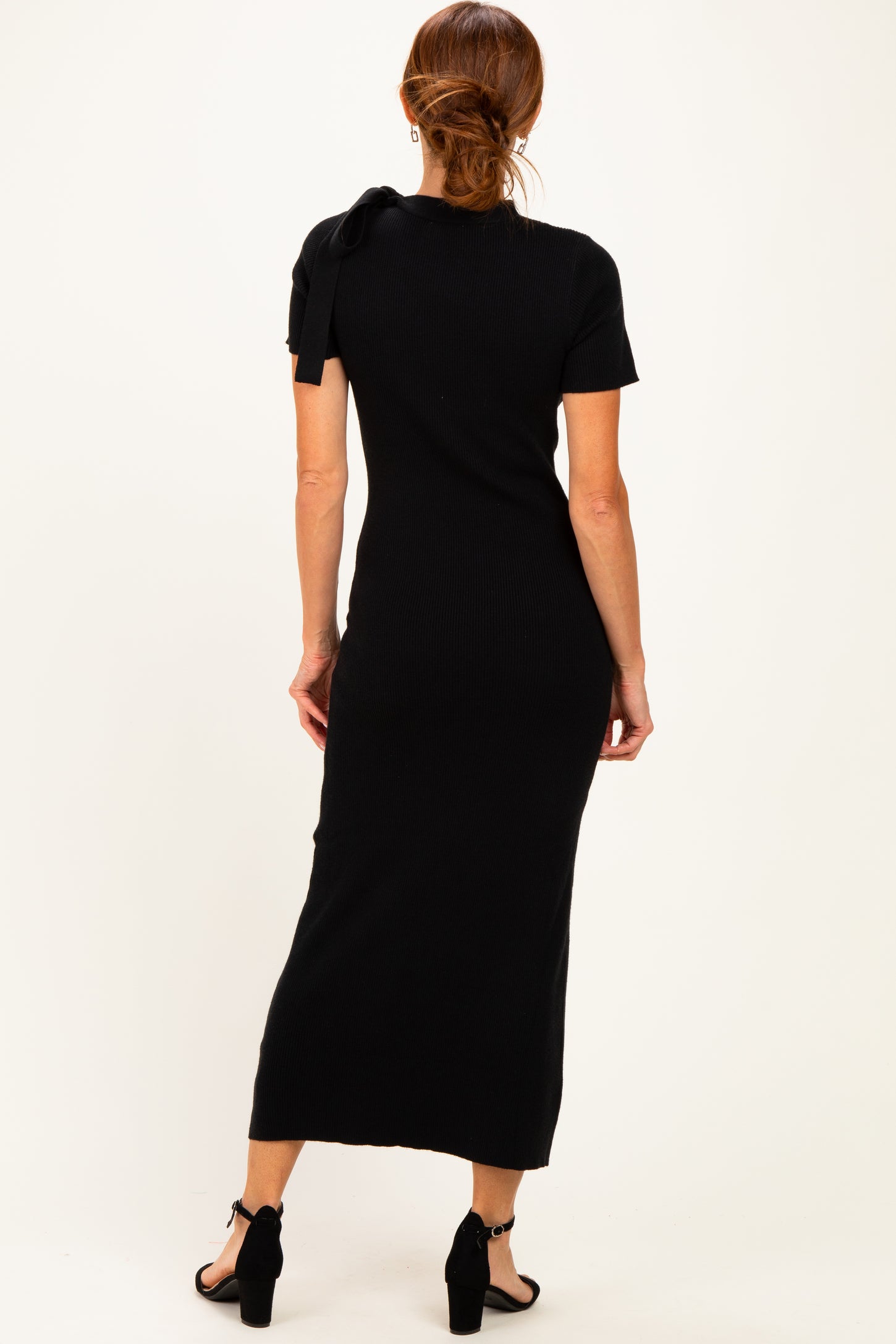 Black Tie Neck Short Sleeve Knit Dress