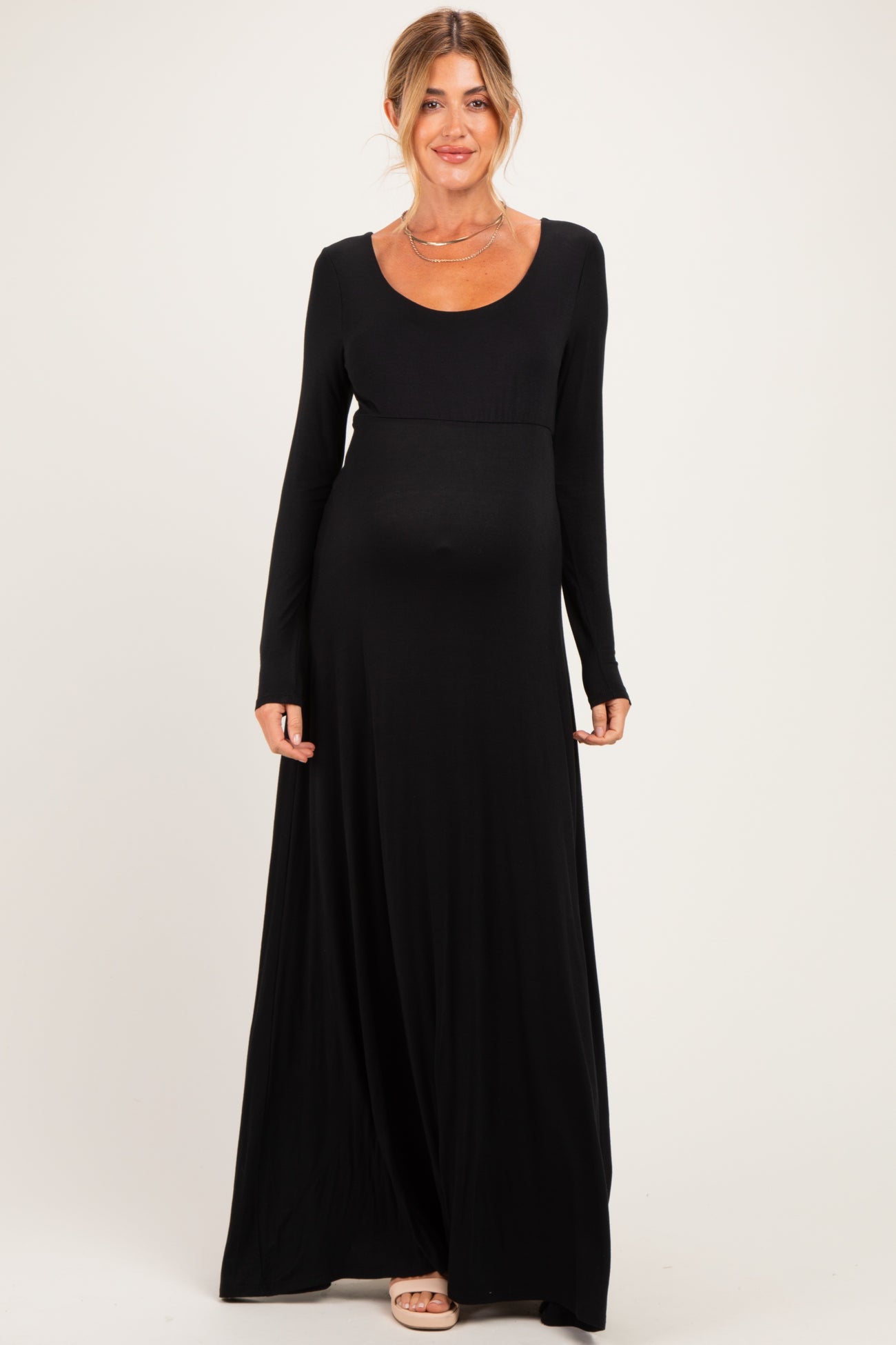 Black Solid Long Sleeve Scoop Neck A-Line Maternity Maxi Dress