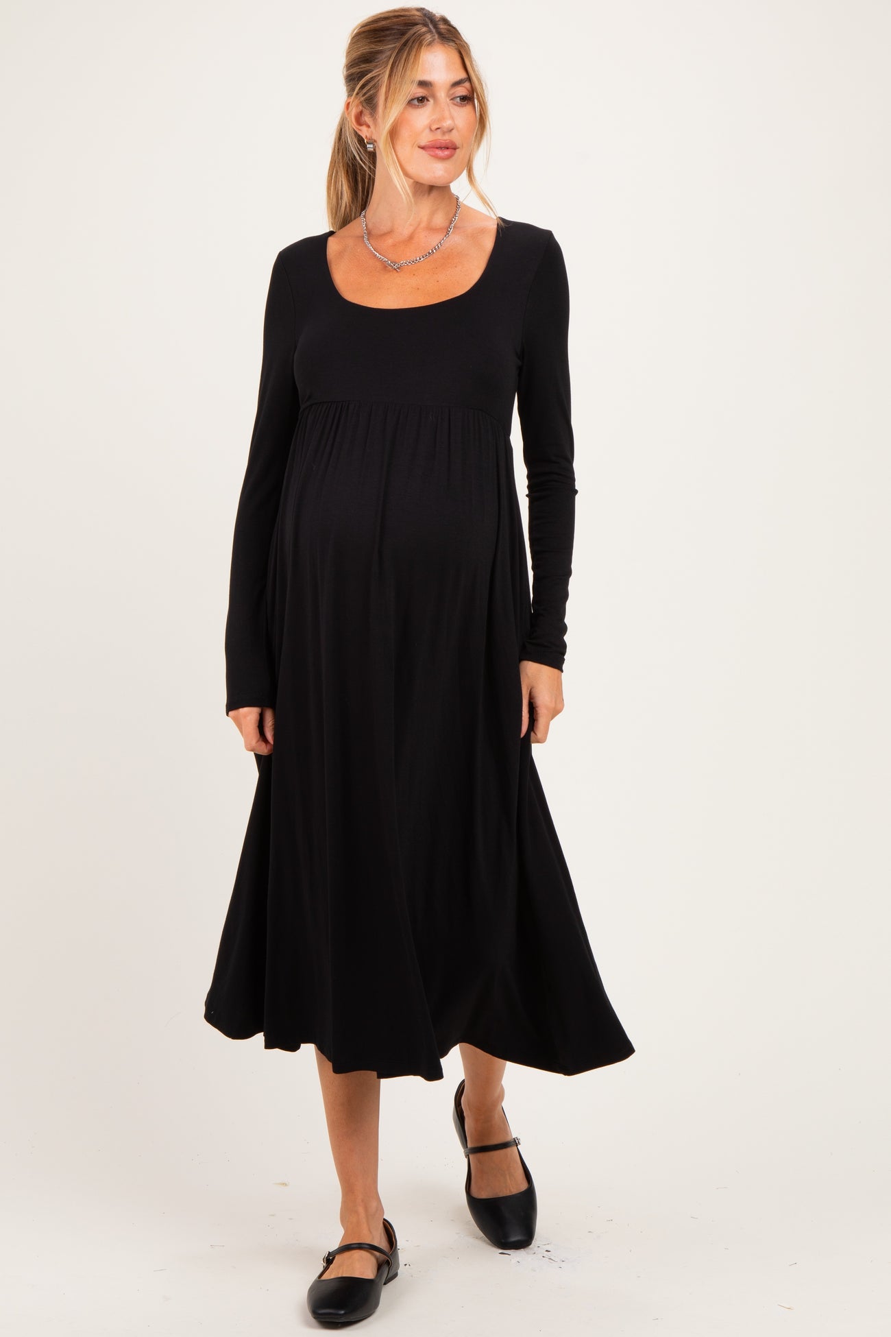 Black Long Sleeve Scoop Neck Maternity Maxi Dress