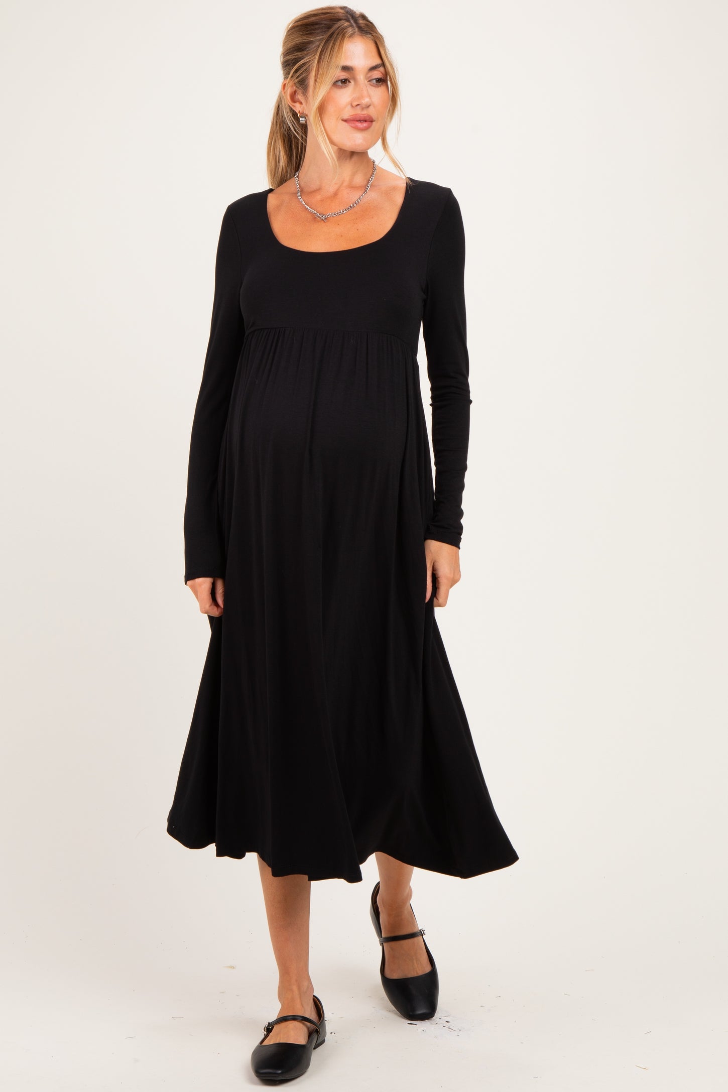 Black Long Sleeve Scoop Neck Maternity Maxi Dress