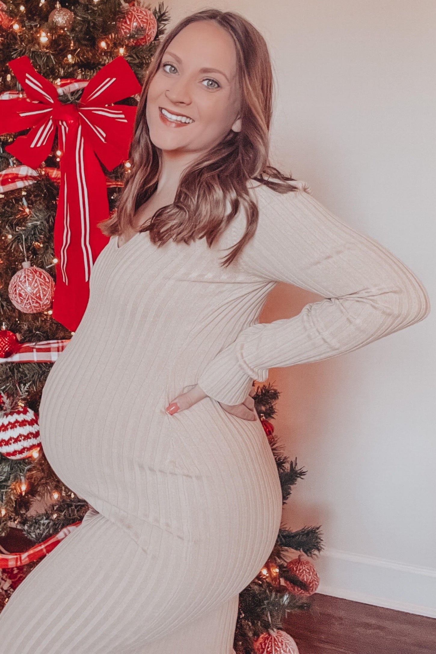 PinkBlush Taupe V-Neck Long Sleeve Fitted Maternity Maxi Dress Medium