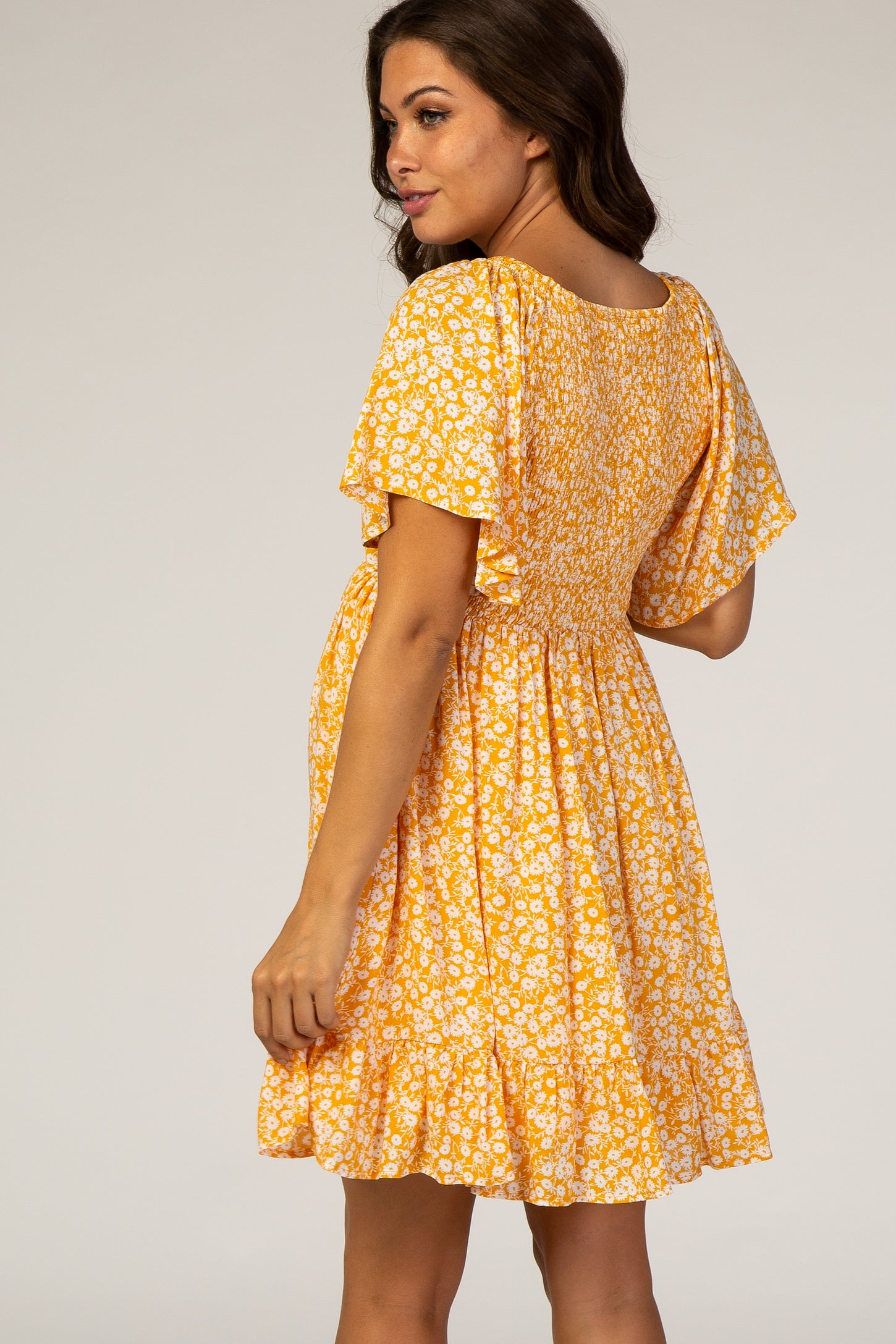 pink blush yellow dress Pink Blush Yellow Floral Dress size 1XL Maternity, Colorful, baby shower mommy