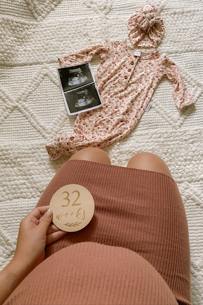 Mauve Sleeveless V-Neck Maternity Sweater Dress