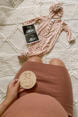 Mauve Sleeveless V-Neck Maternity Sweater Dress