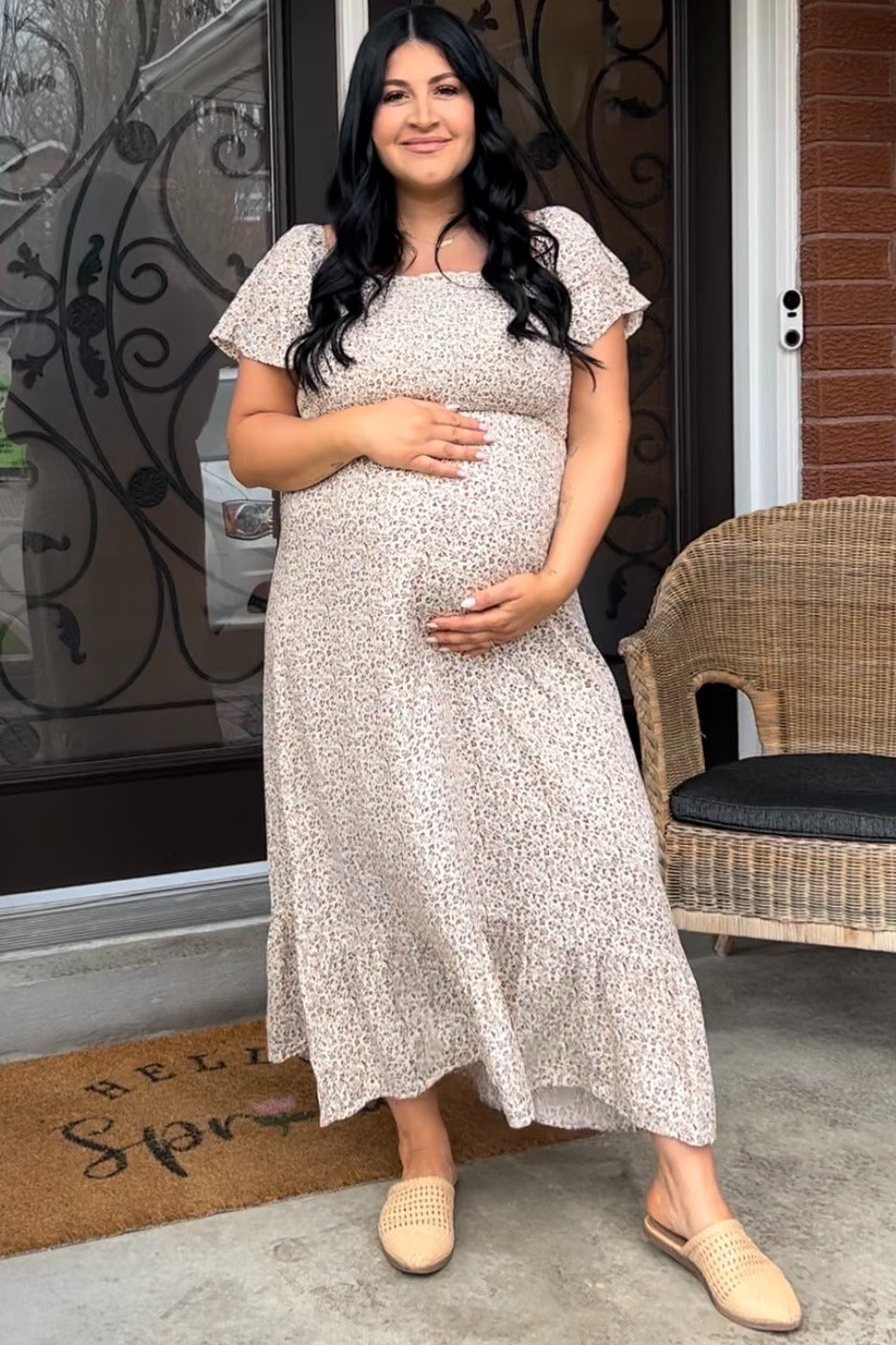 PinkBlush Ivory Floral Smocked Maternity Maxi Dress Medium PinkBlush Ivory Floral Smocked Maternity Maxi Dress Medium