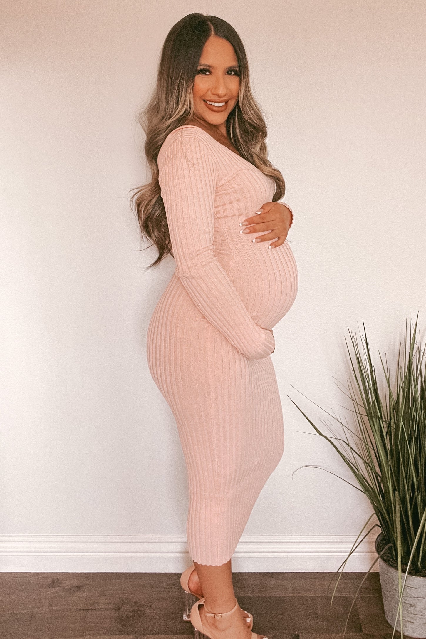 PinkBlush Pink V-Neck Long Sleeve Fitted Maternity Maxi Dress Large