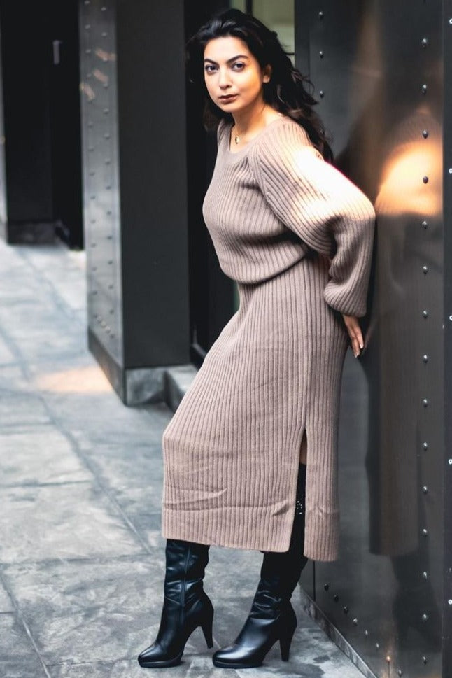sweater dress long boots Taupe Side Slit Maxi _crosslink-loafers I can also gift Waist Size:44″ Vintage Photos of 1930s
