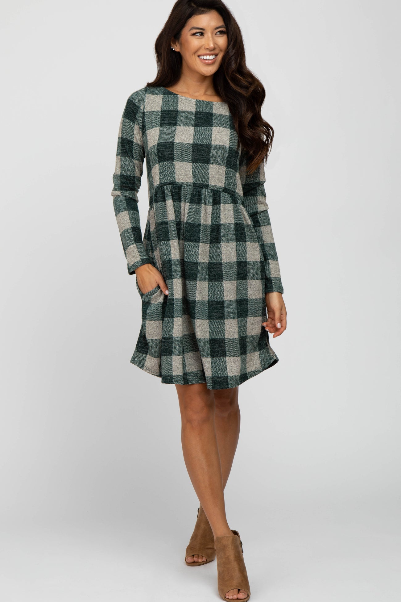 Pinkblush Forest Green Plaid Knit Maternity Dress Medium Pinkblush Forest Green Plaid Knit Maternity Dress Medium