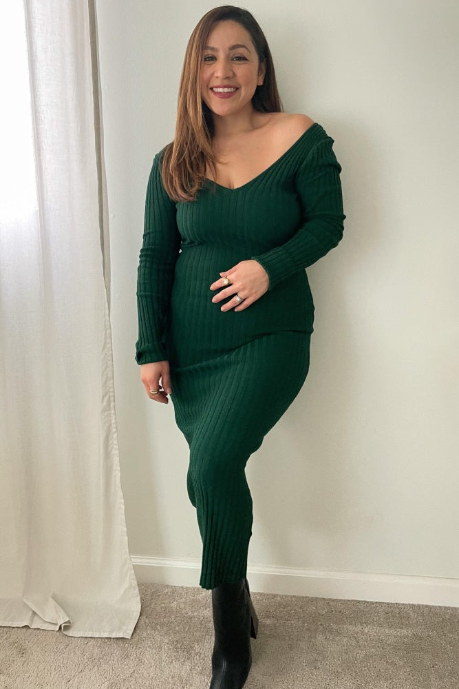Forest Green V-Neck Long Sleeve Fitted Maxi Dress PinkBlush Forest Green V-Neck Long Sleeve Fitted Maxi Dress PinkBlush