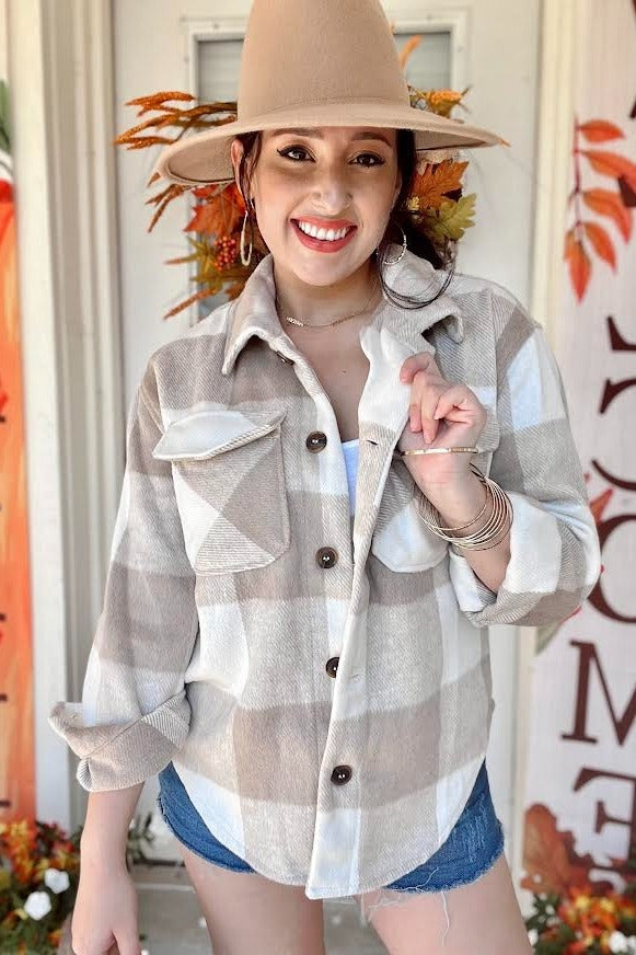 Beige Plaid Knit Shirt Jacket