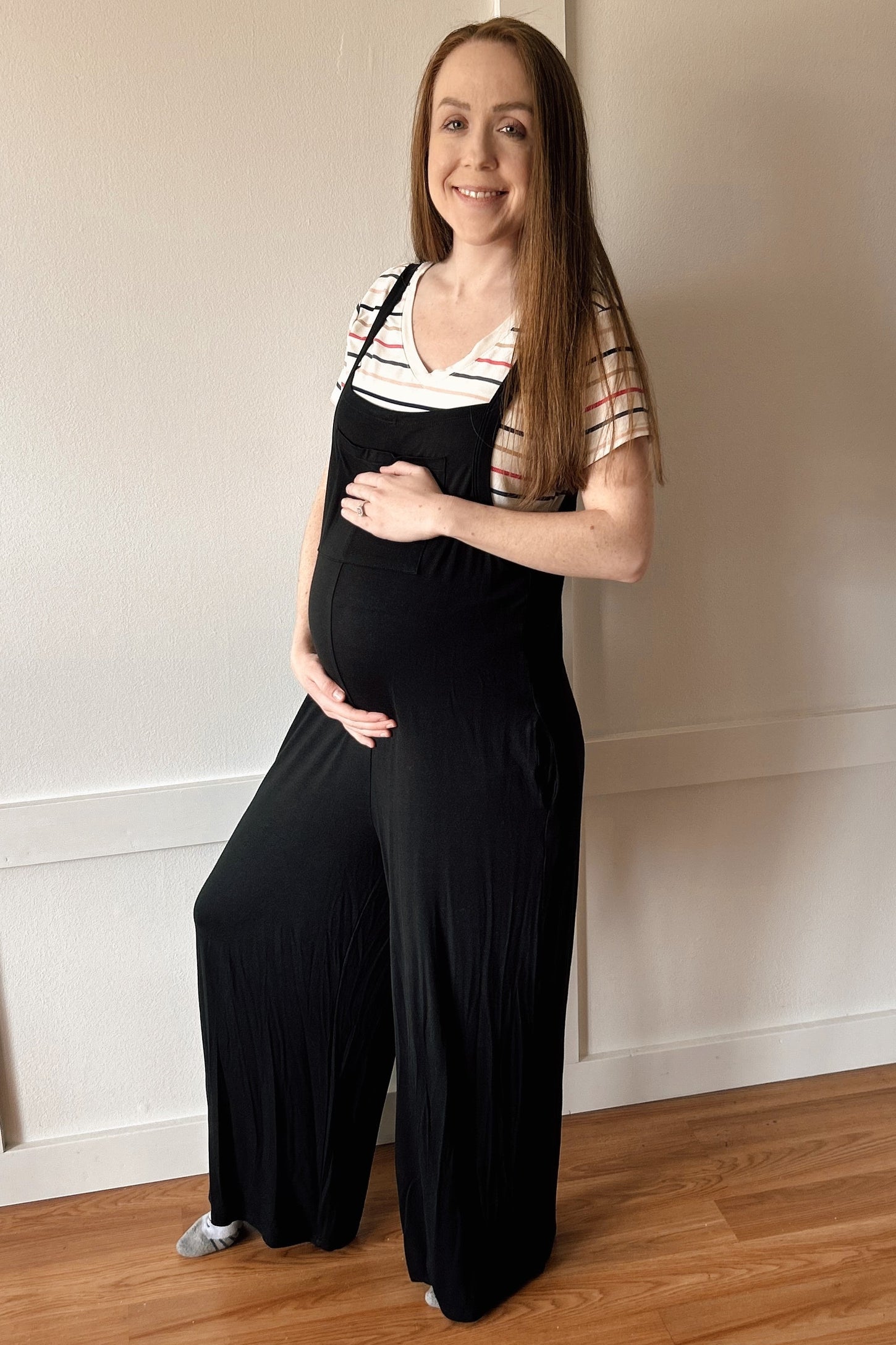 Black Sleeveless Pocketed Wide Leg Maternity Jumpsuit
