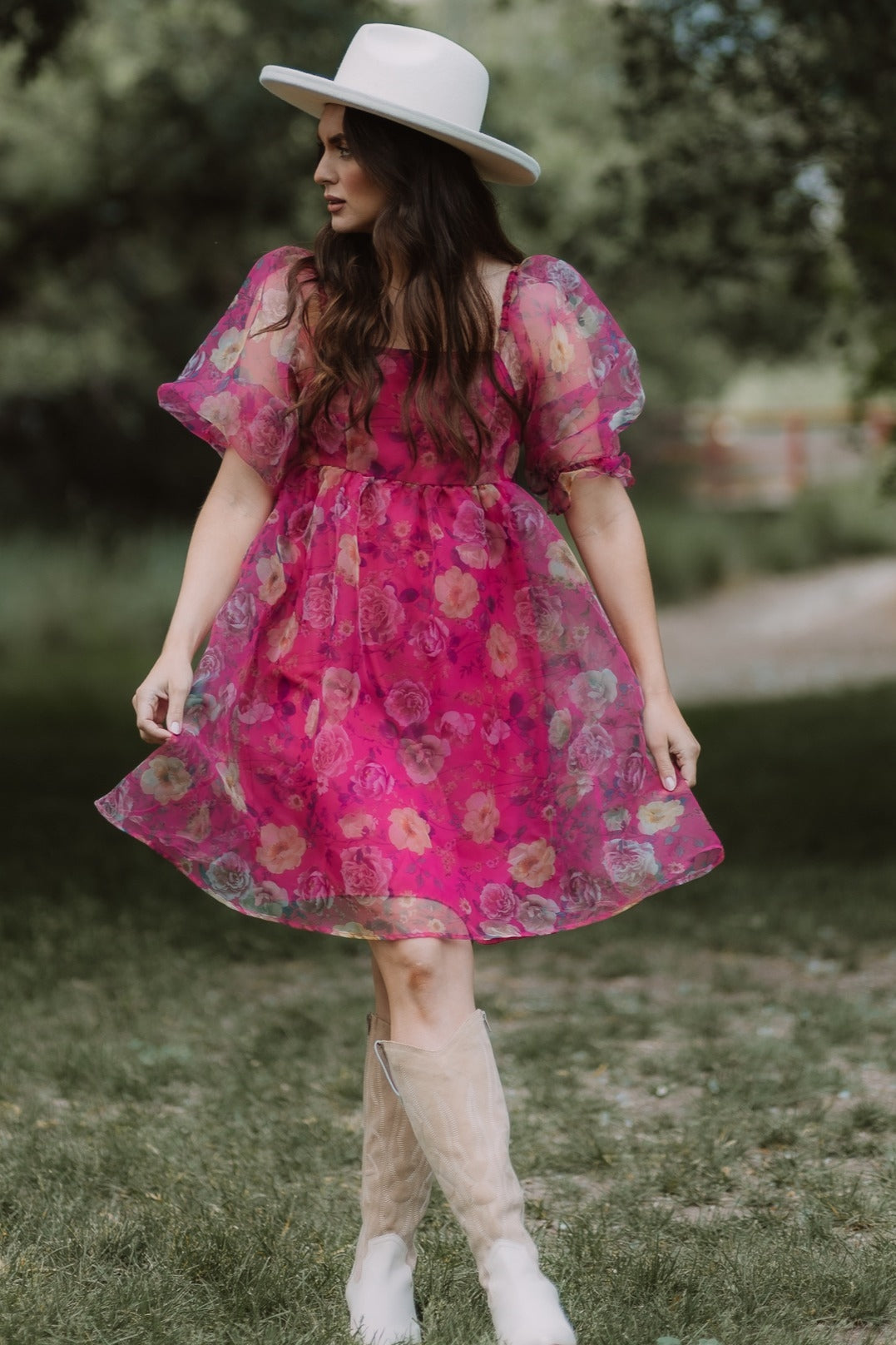 Pink Floral Organza Square Neck Babydoll Dress Small Pink Floral Organza Square Neck Babydoll Dress Small