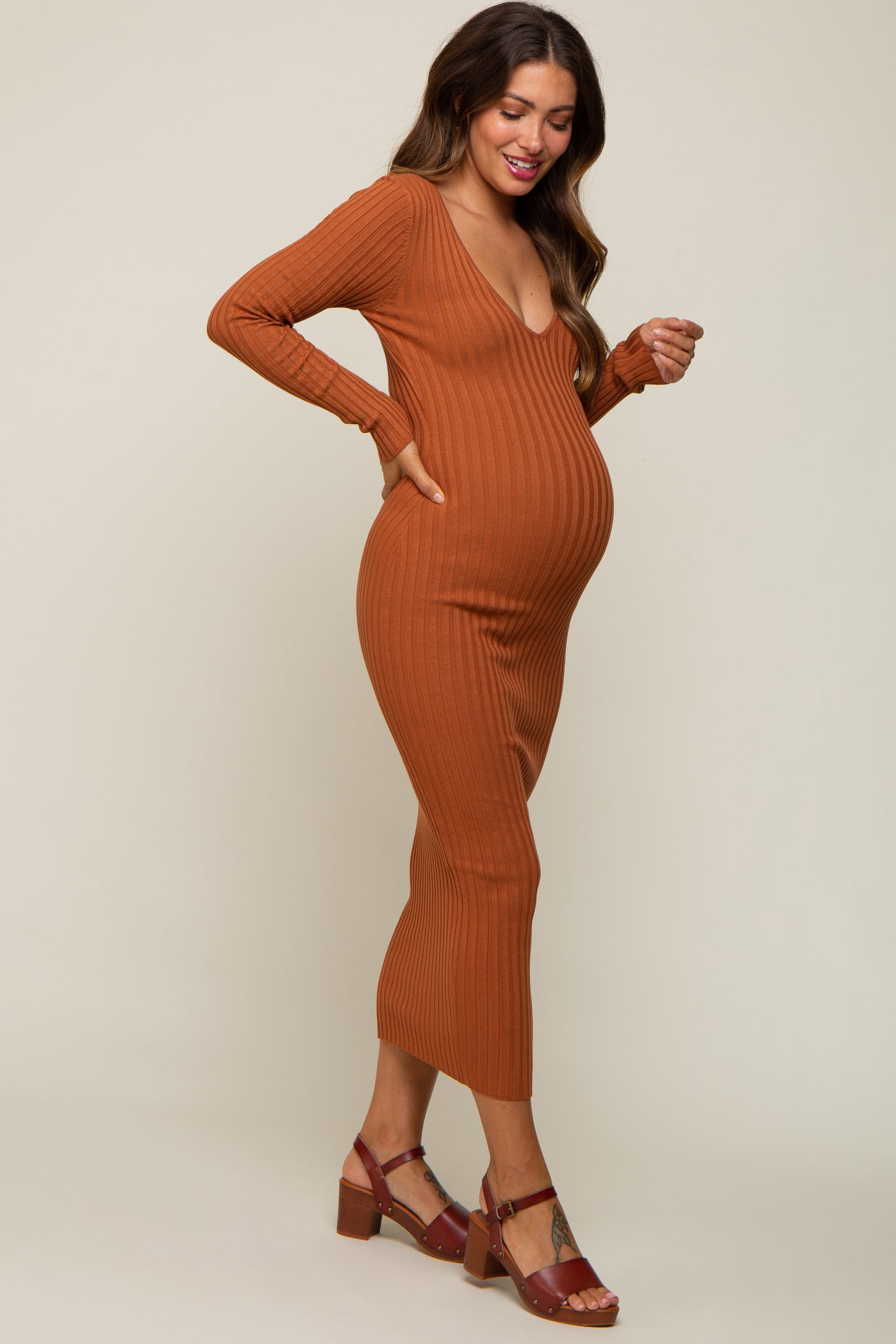 Camel V-Neck Long Sleeve Fitted Maternity Maxi Dress – PinkBlush