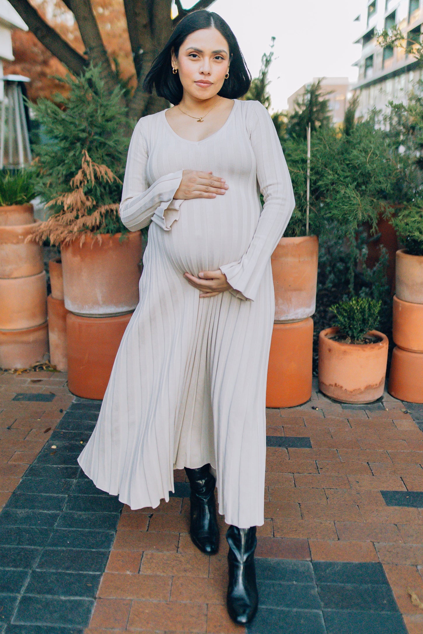 Pinkblush Taupe Ribbed Maternity Knit Maxi Dress Small Pinkblush Taupe Ribbed Maternity Knit Maxi Dress Small