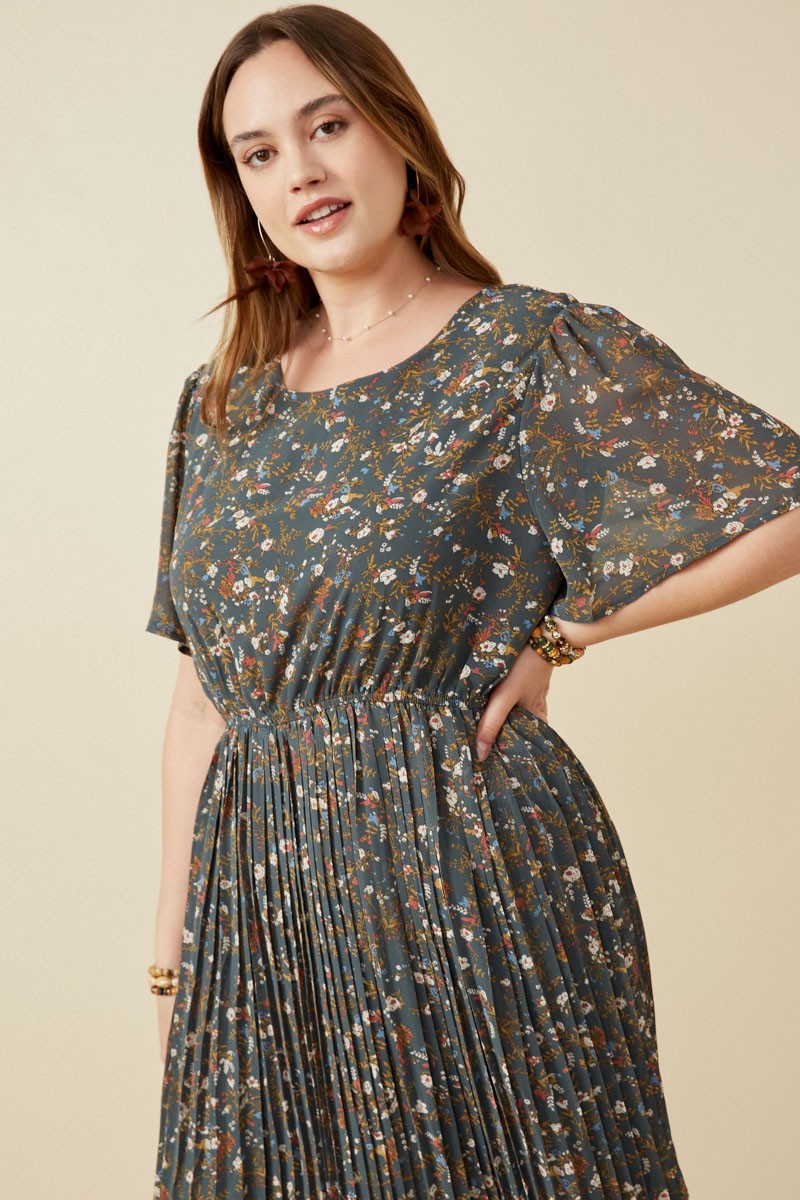 green floral pleated dress Forest Green Floral Pleated Chiffon Plus Midi Dress – PinkBlush