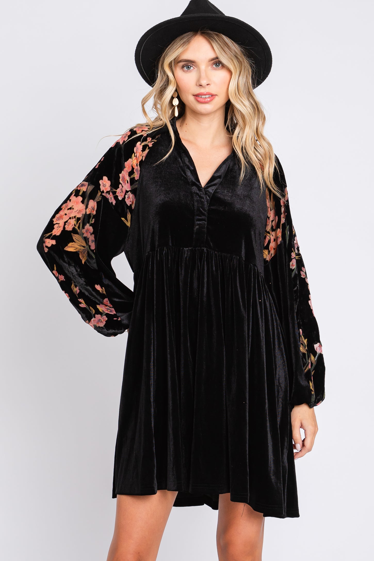 Black Velvet Floral Long Sleeve Maternity Dress – PinkBlush