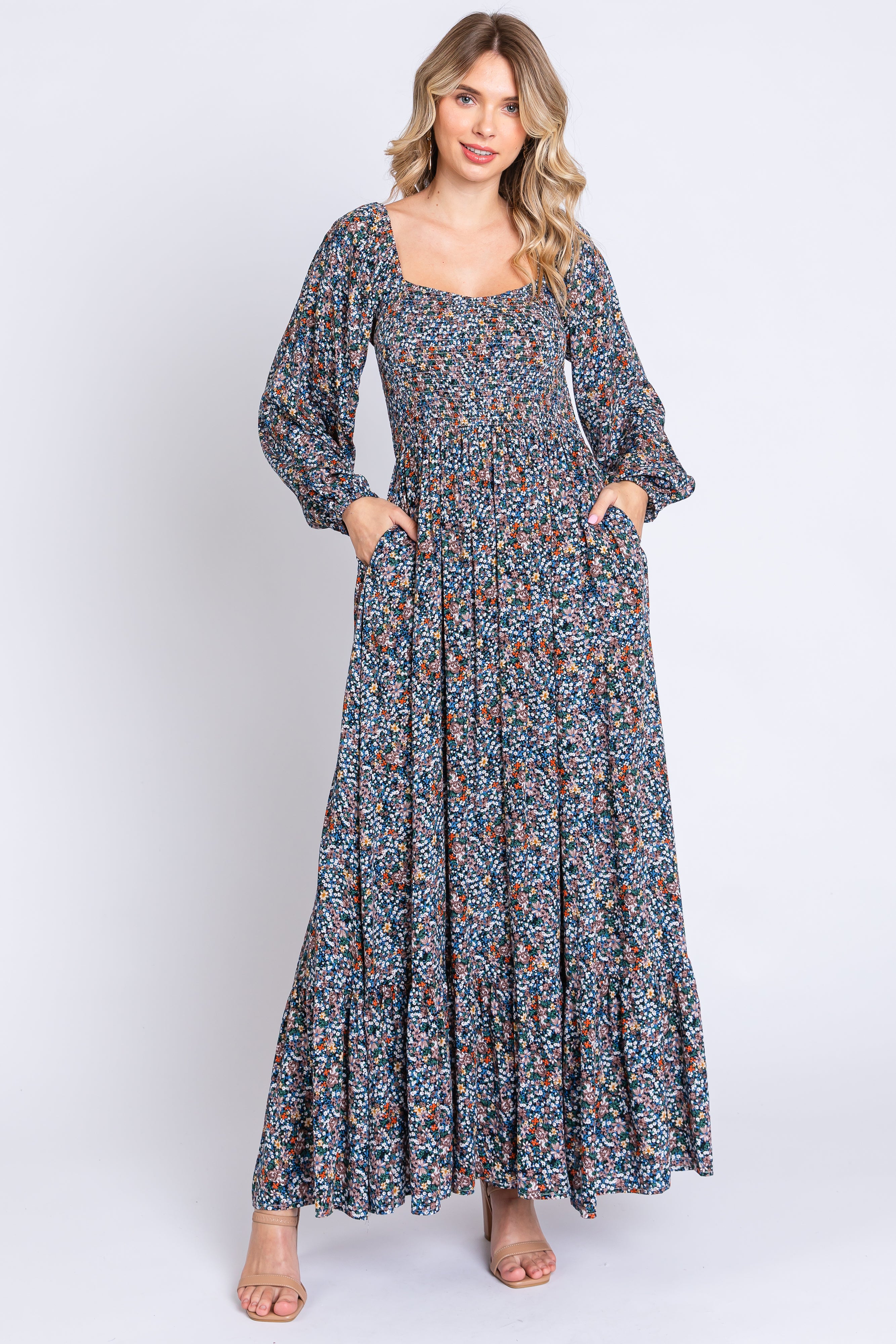long sleeve navy floral dress Maxi – PinkBlush dress for beach weddings reshape and hang to Camilla Maxi Dress Green Size:Medium 9/10
