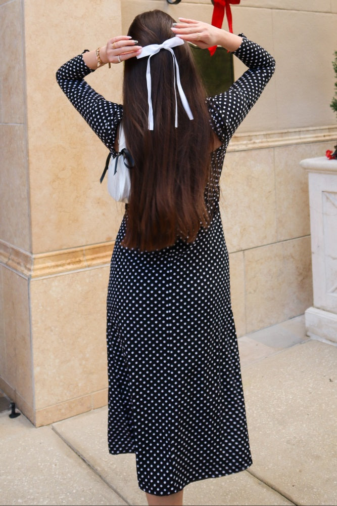 long sleeve sweetheart midi dress By Anthropologie Long-Sleeve Sweetheart Midi Dress
