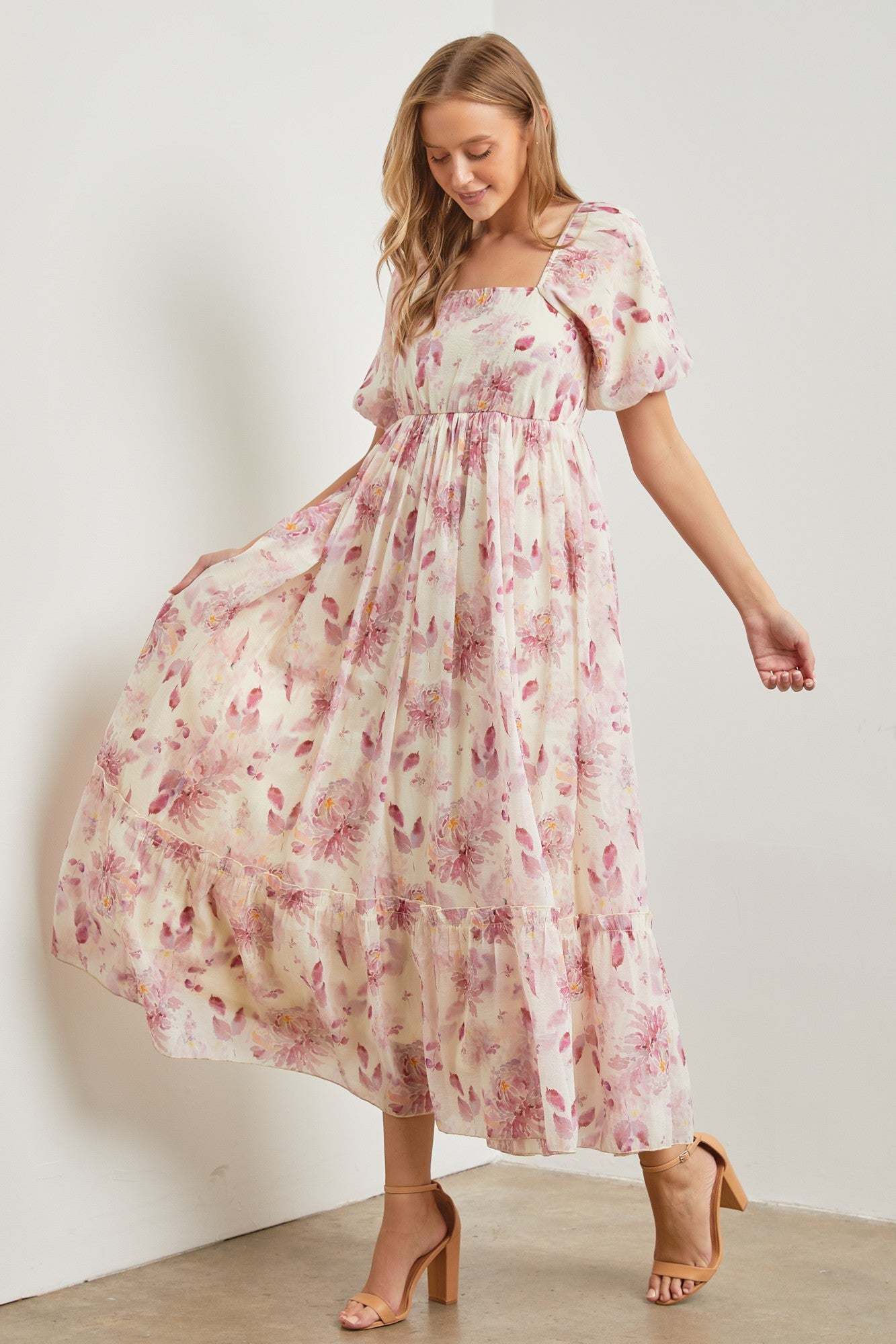 puff sleeve square neck dress Mare Mare Square-Neck Puff-Sleeve A-Line Midi making it perfect for warm days KARISMINA Women's Solid Color Short