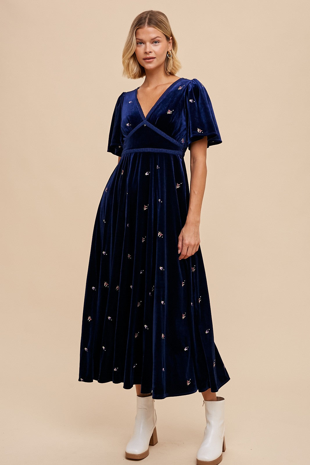 Midnight All Over Floral Embroidered Velvet Maxi Dress PinkBlush Midnight All Over Floral Embroidered Velvet Maxi Dress PinkBlush