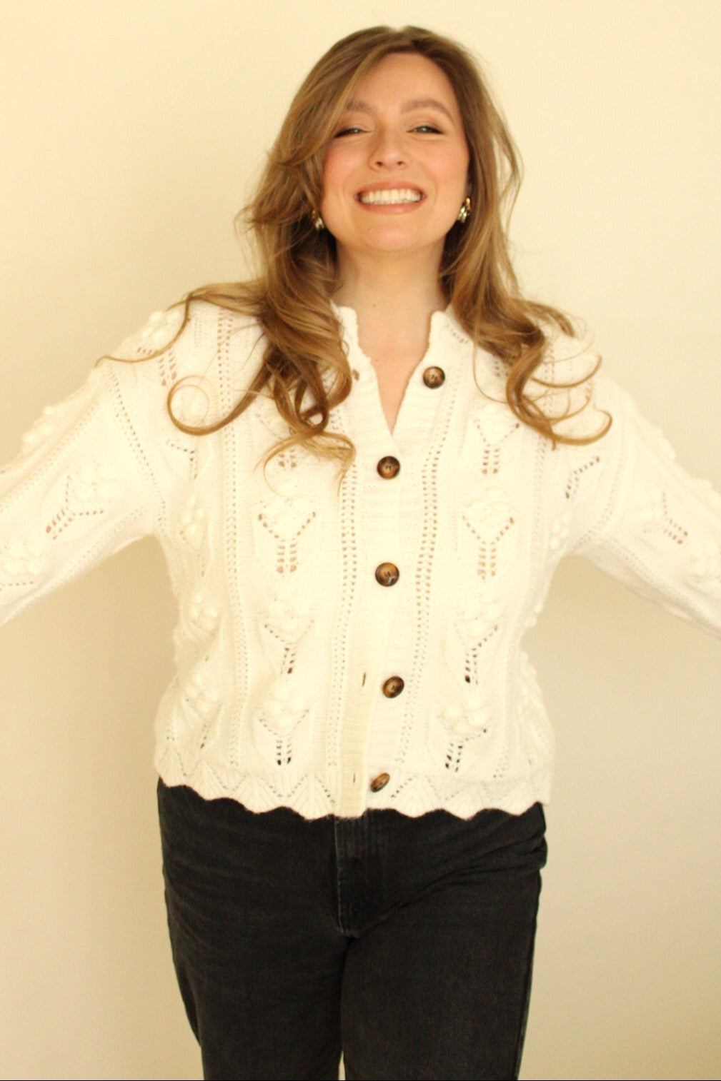 Ivory Scallop Hem Sweater Knit Cardigan
