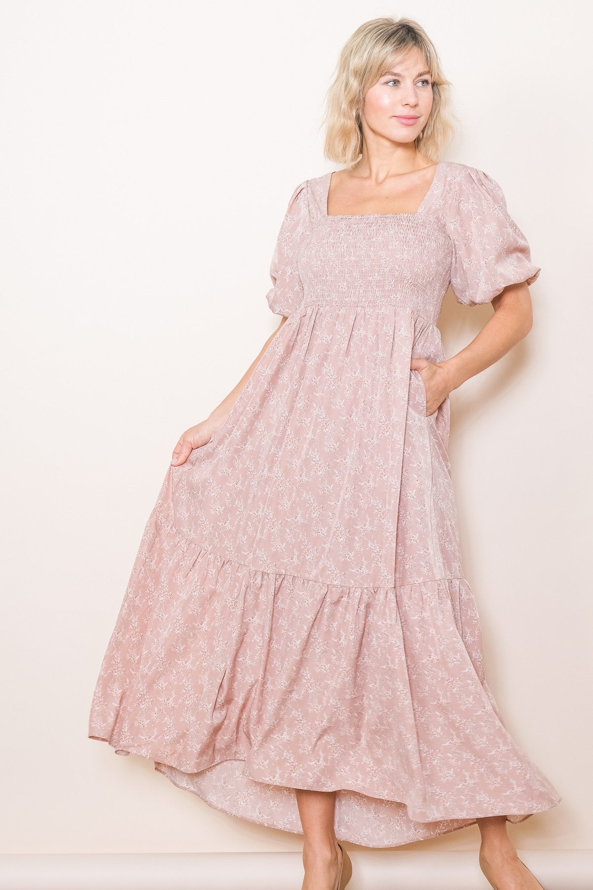 Light Pink Floral Smocked Square Neck Short Puff Sleeve Maternity Midi Dress