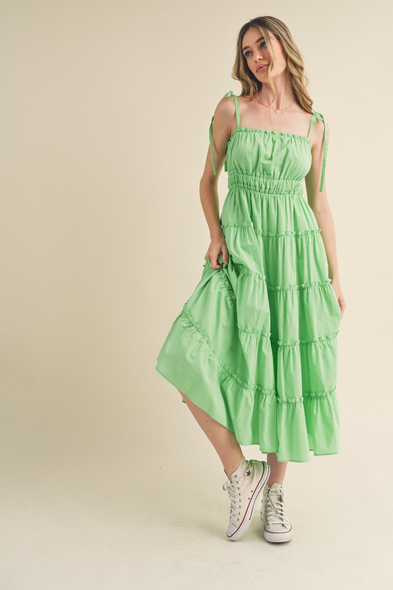 green emerald velvet dress Sun-imperial