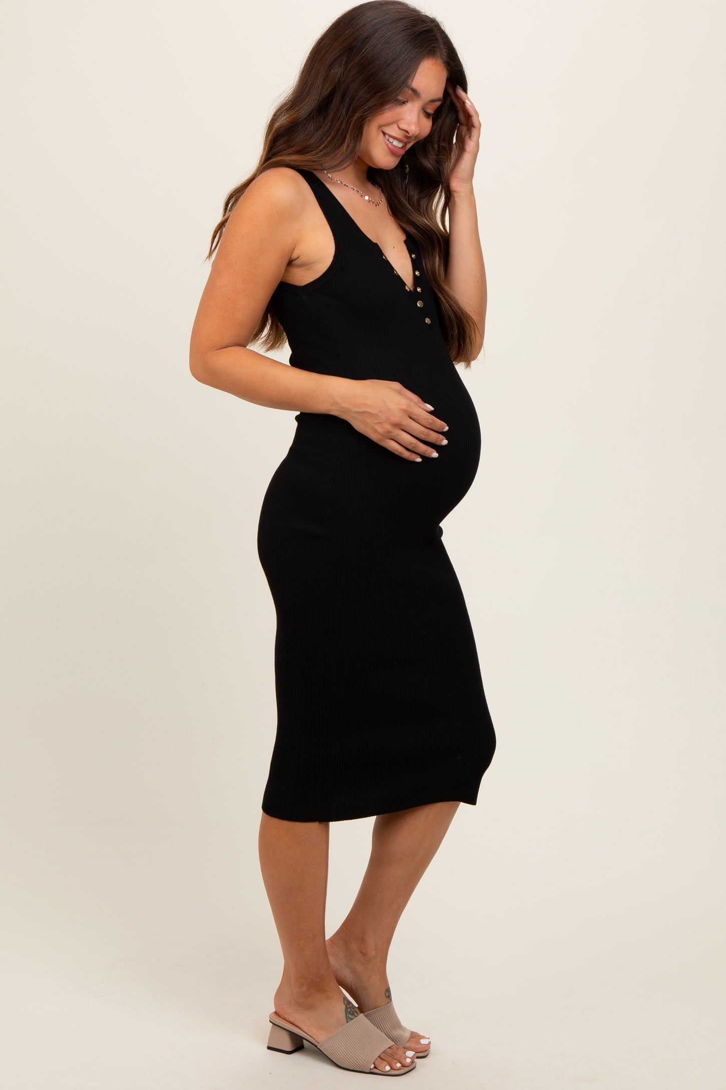 Black Ribbed Fitted Sleeveless Snap Button Maternity Dress – PinkBlush