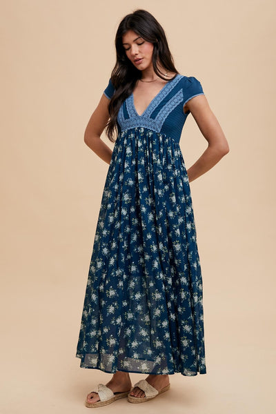 blue floral lace maxi dress Open-Back Blue Floral-Print Long White Lace Prom Dress Blue/Print / 6