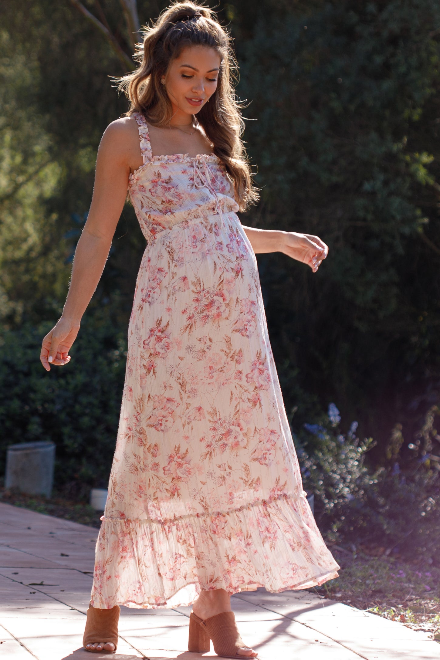 11 Pink Maternity Dresses For Baby Shower - Starting at $39