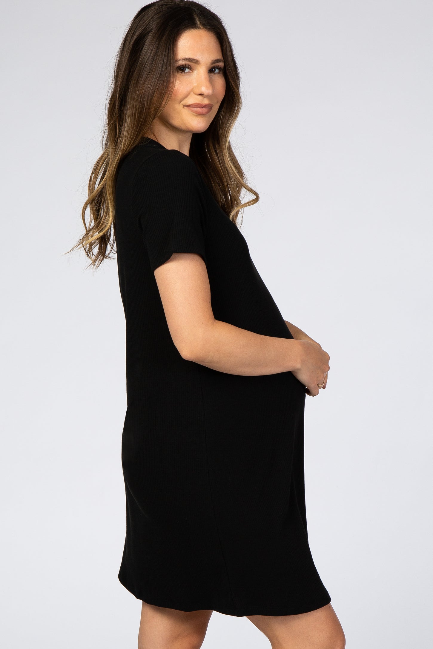 Black Ribbed V-Neck Short Sleeve Maternity Dress