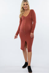 Rust Ribbed Front Button Accent Fitted Maternity Midi Dress