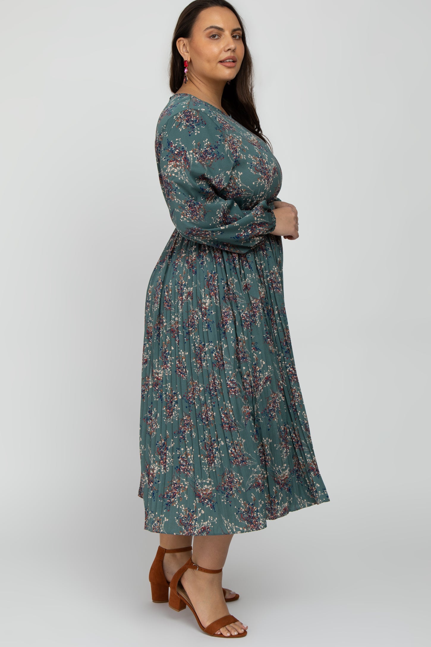 Jade Floral Pleated Plus Midi Dress PinkBlush Jade Floral Pleated Plus Midi Dress PinkBlush
