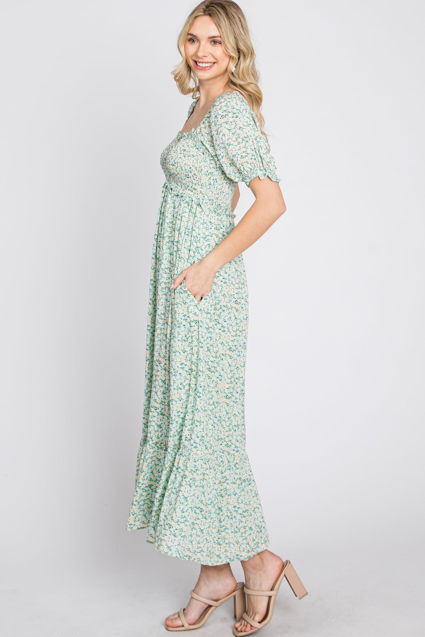 Sweetheart Neck Floral Sweetheart Midi Dress Mint Floral Sweetheart Neck Midi Dress Small Sweetheart Neck Floral Sweetheart Midi Dress Mint Floral Sweetheart Neck Midi Dress Small