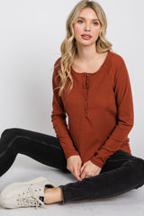 Rust Ribbed Button Front Top