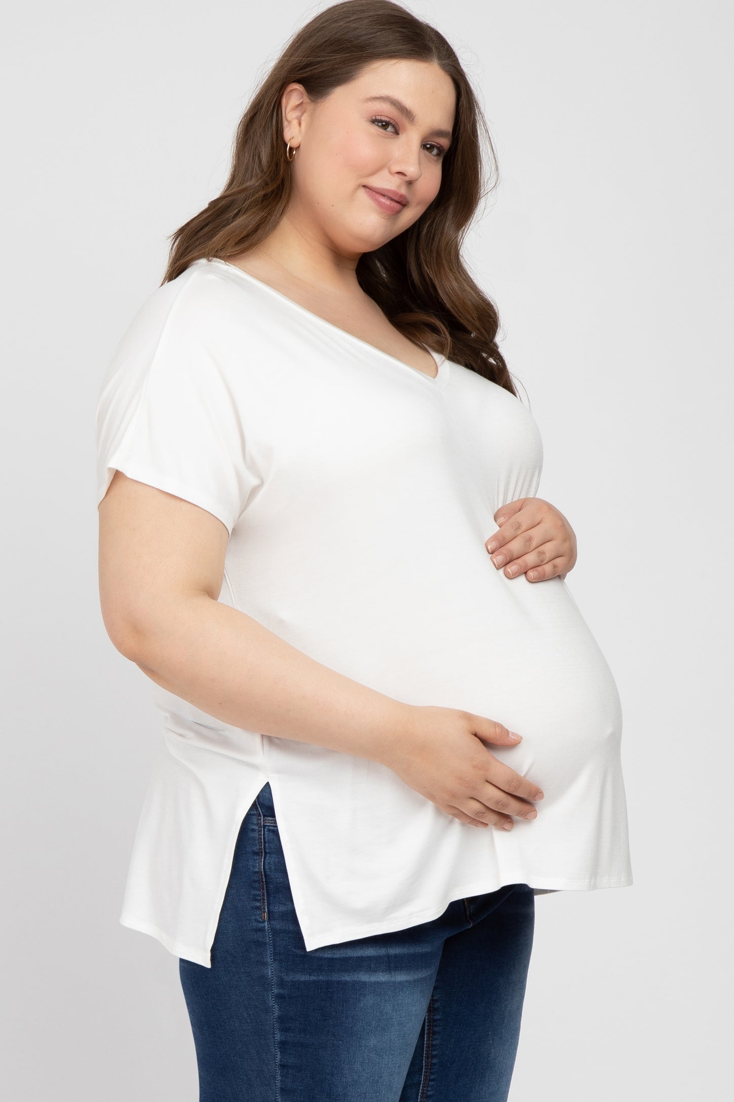 White V-Neck Oversized Maternity Plus Short Sleeve Top