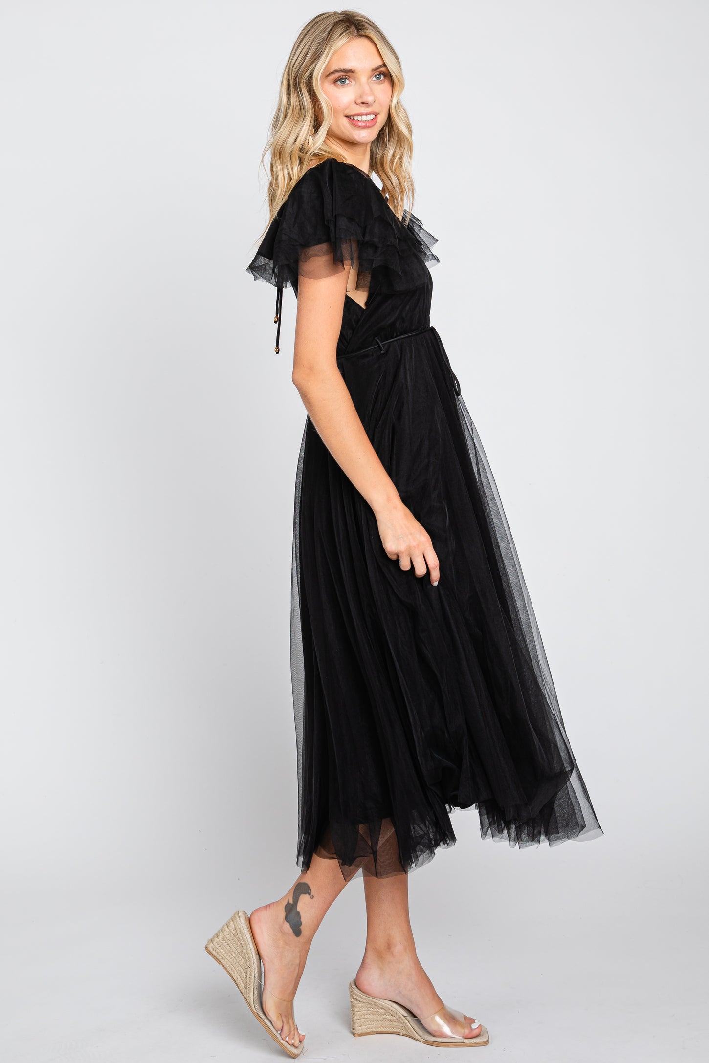 Black Tulle V-Neck Flutter Sleeve Maternity Midi Dress Small Black Tulle V-Neck Flutter Sleeve Maternity Midi Dress Small