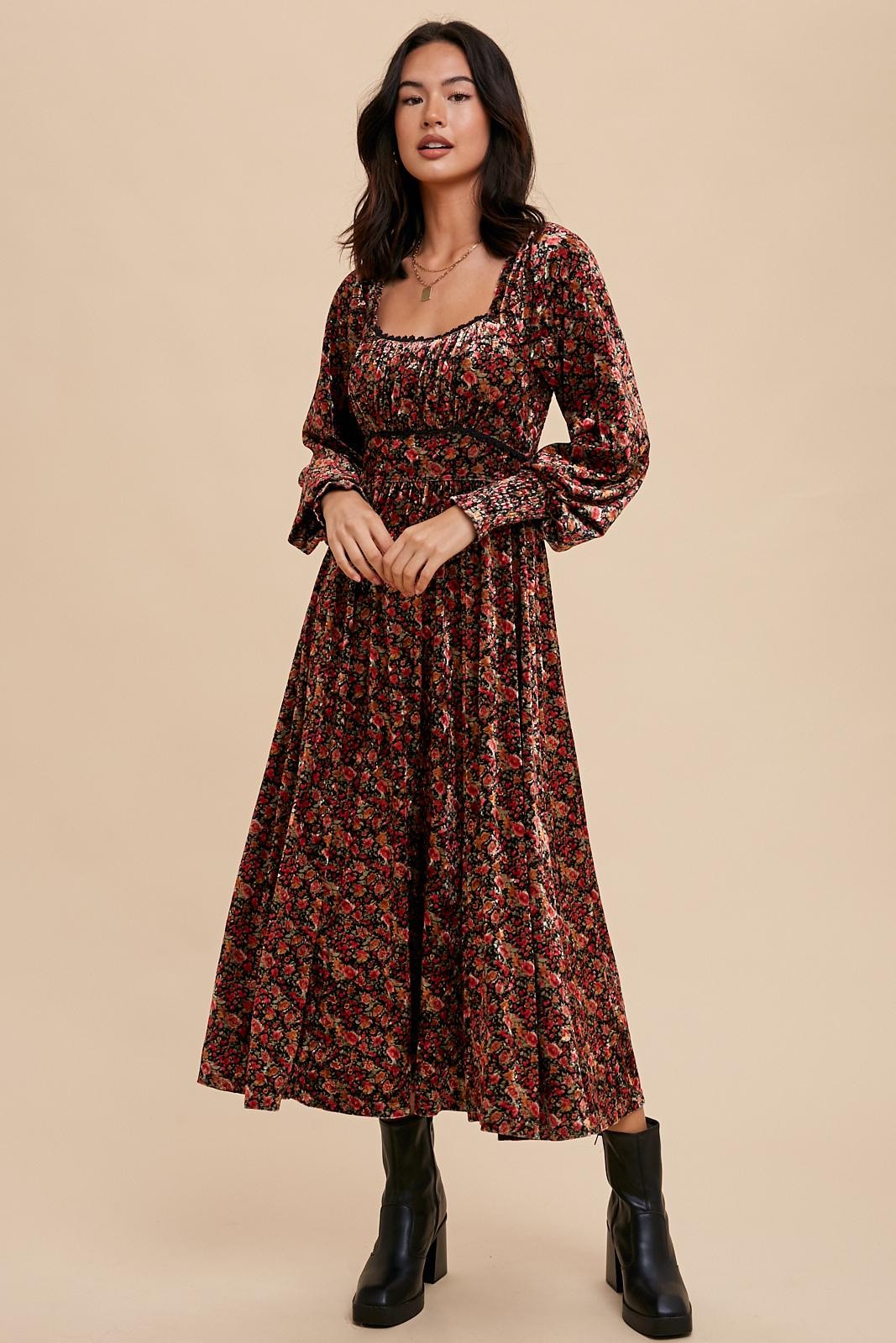 Black Floral Velvet Square Neck Midi Dress Black Floral Velvet Square Neck Midi Dress