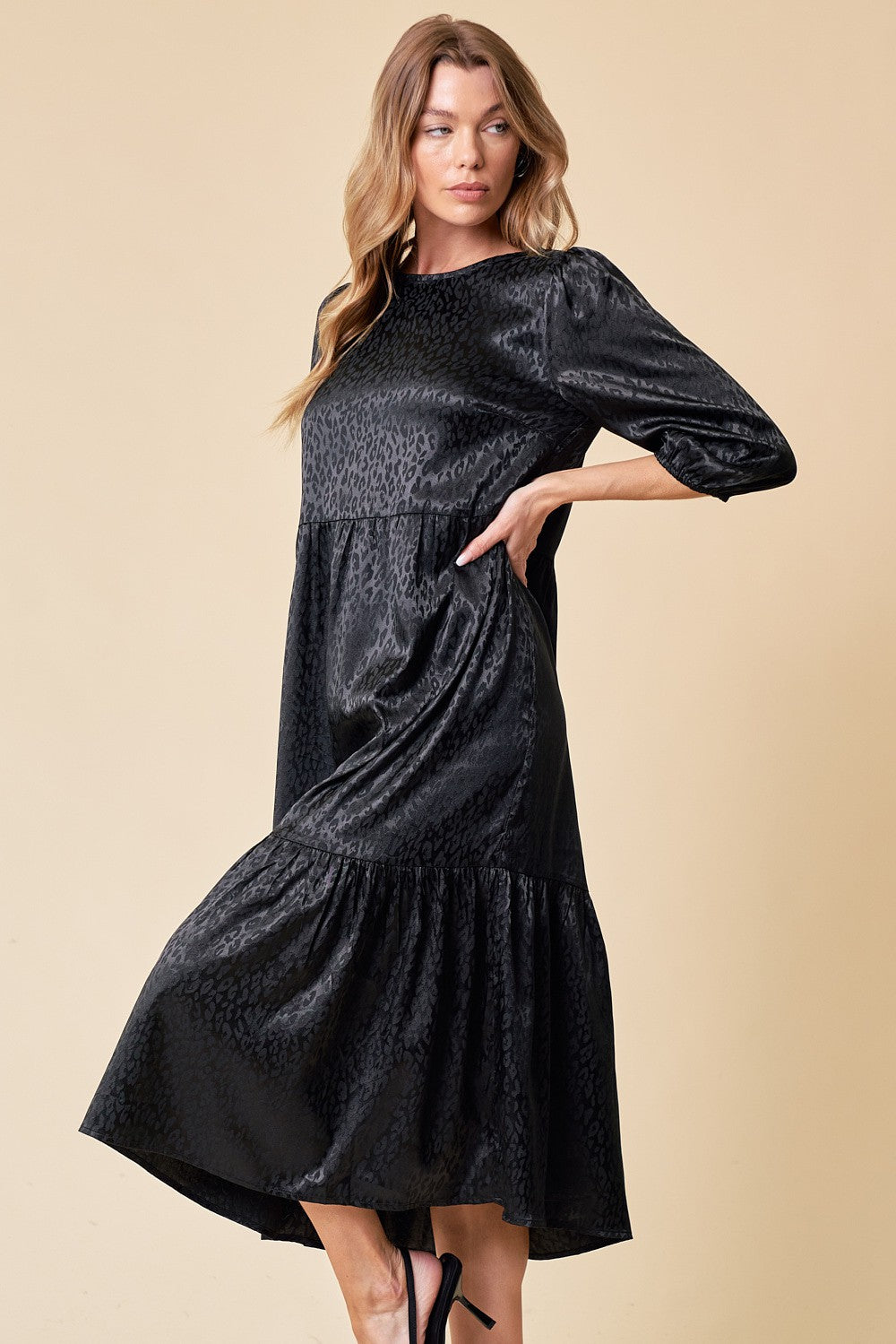 Black 3/4 Sleeve Tiered Midi Dress PinkBlush Black 3/4 Sleeve Tiered Midi Dress PinkBlush