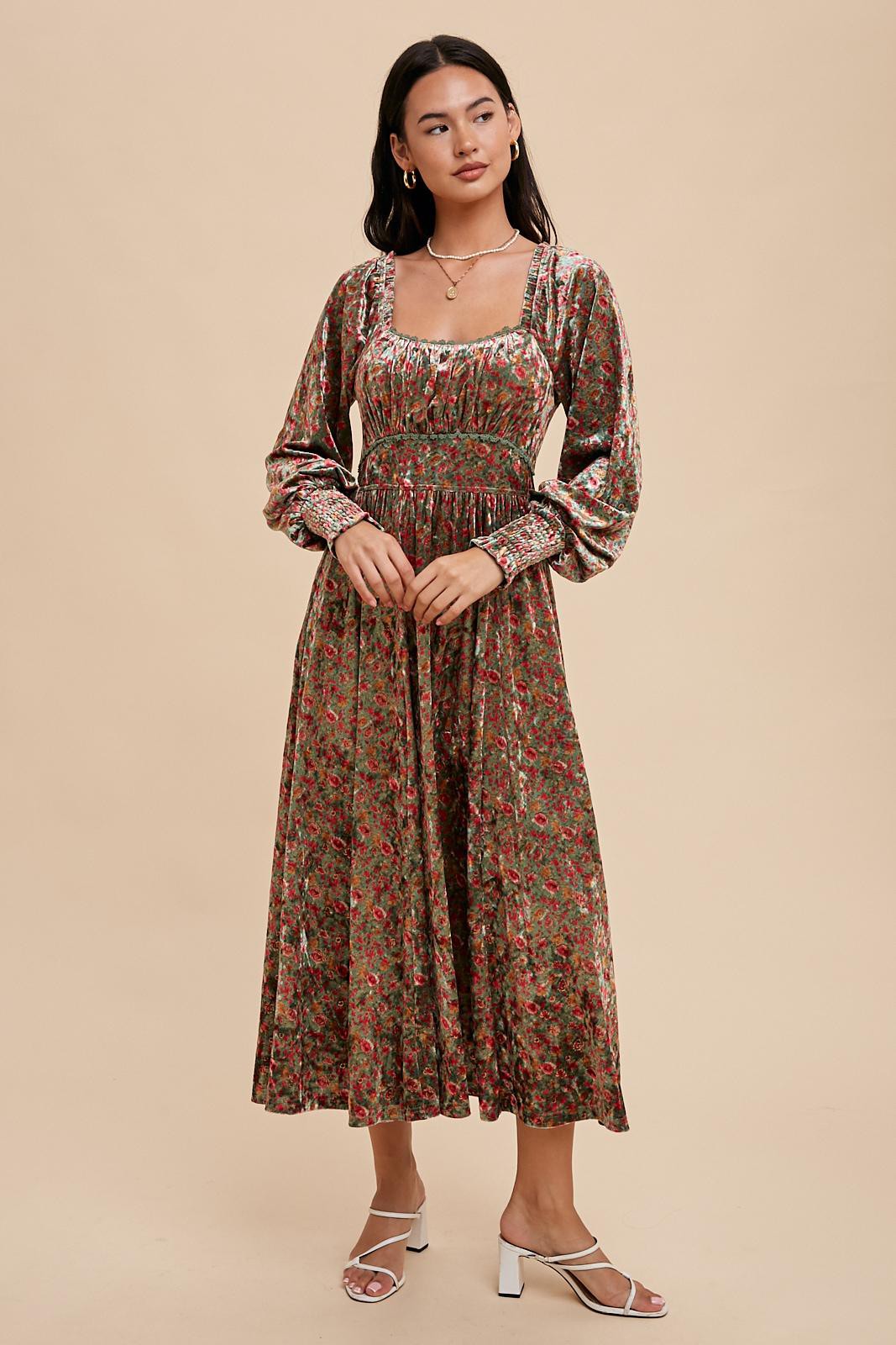 Emerald Floral Velvet Square Neck Midi Dress – PinkBlush