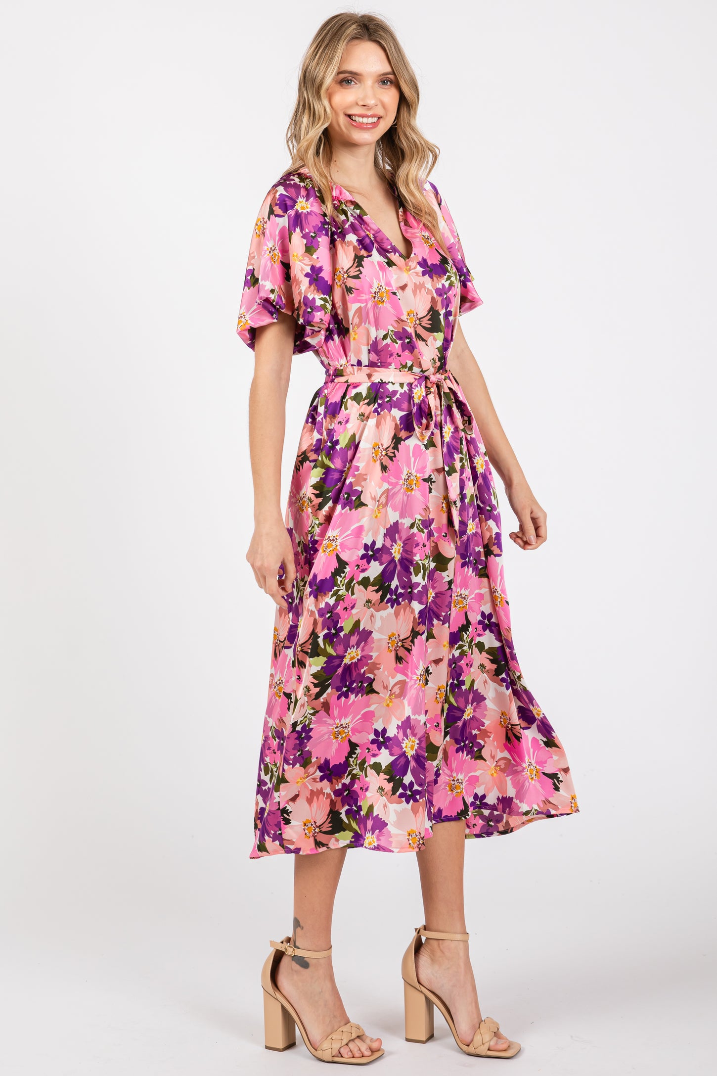 satin floral midi dress with sleeves Womens Friends Like These Pink Floral Satin Ruched Short Sleeve Midi Dress US 16